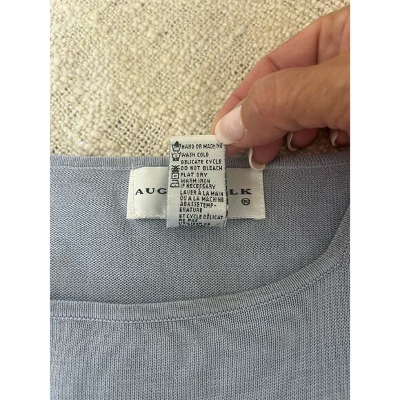 August Silk Blue Sleeveless Top Size M - Picture 6 of 6